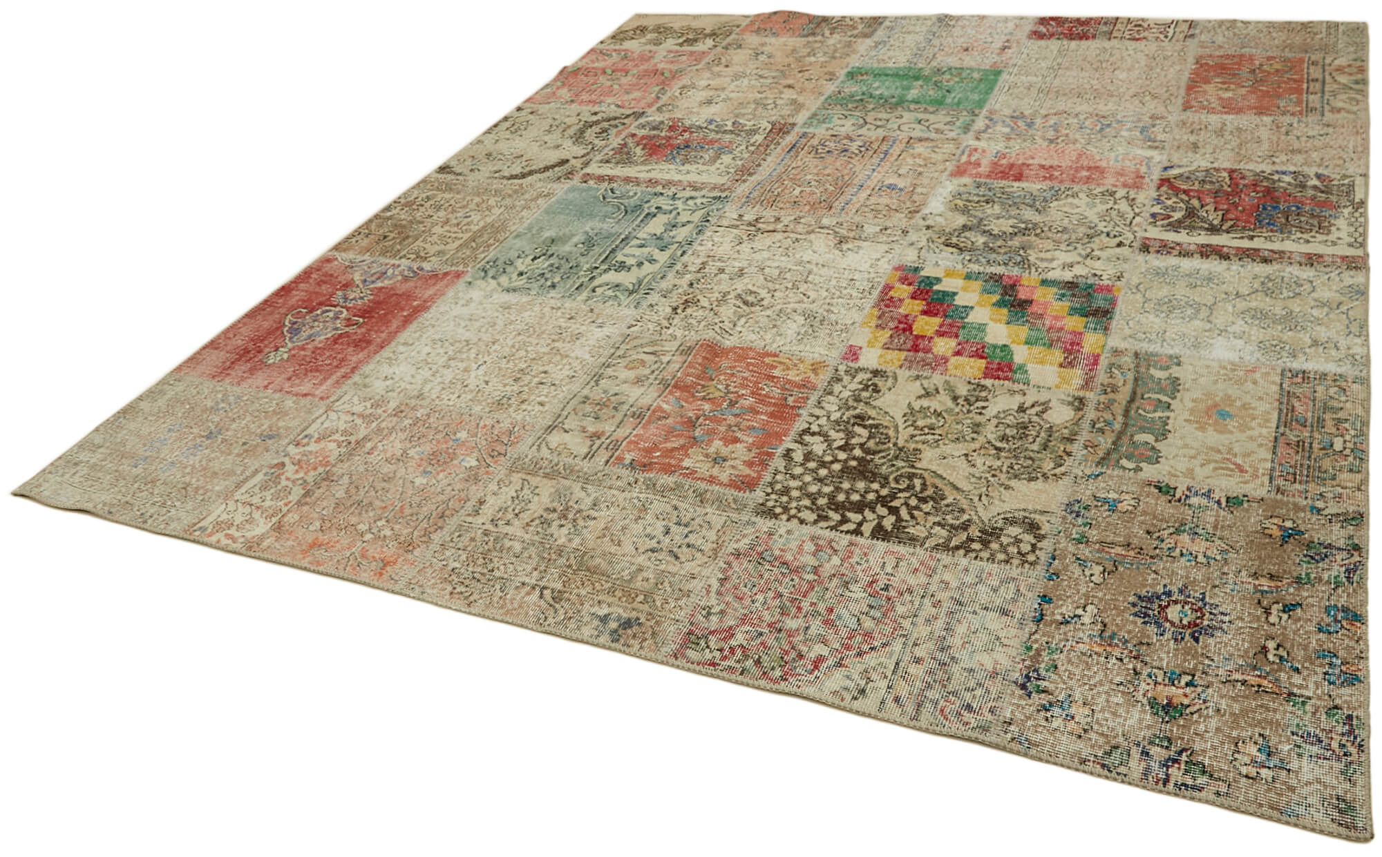 8 x 10 Beige Patchwork Rug - 6923