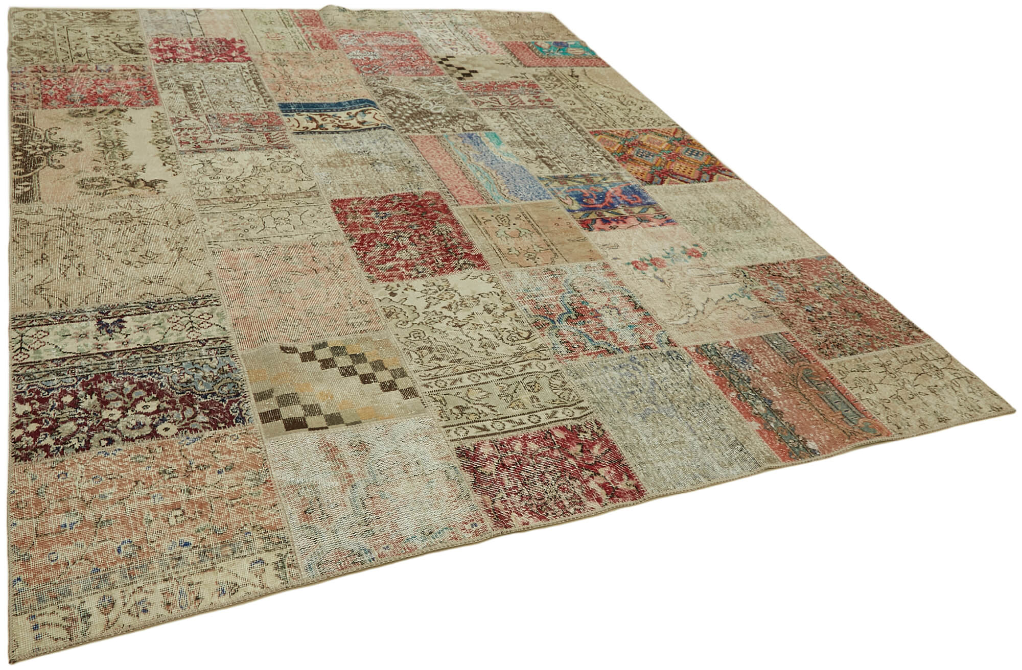 8 x 10 Beige Patchwork Rug - 6924