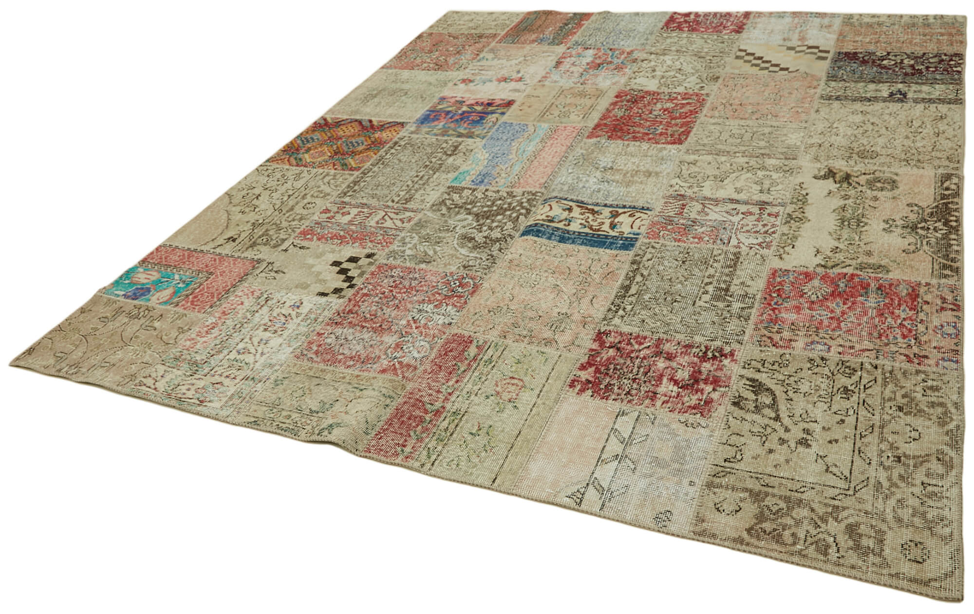 8 x 10 Beige Patchwork Rug - 6924