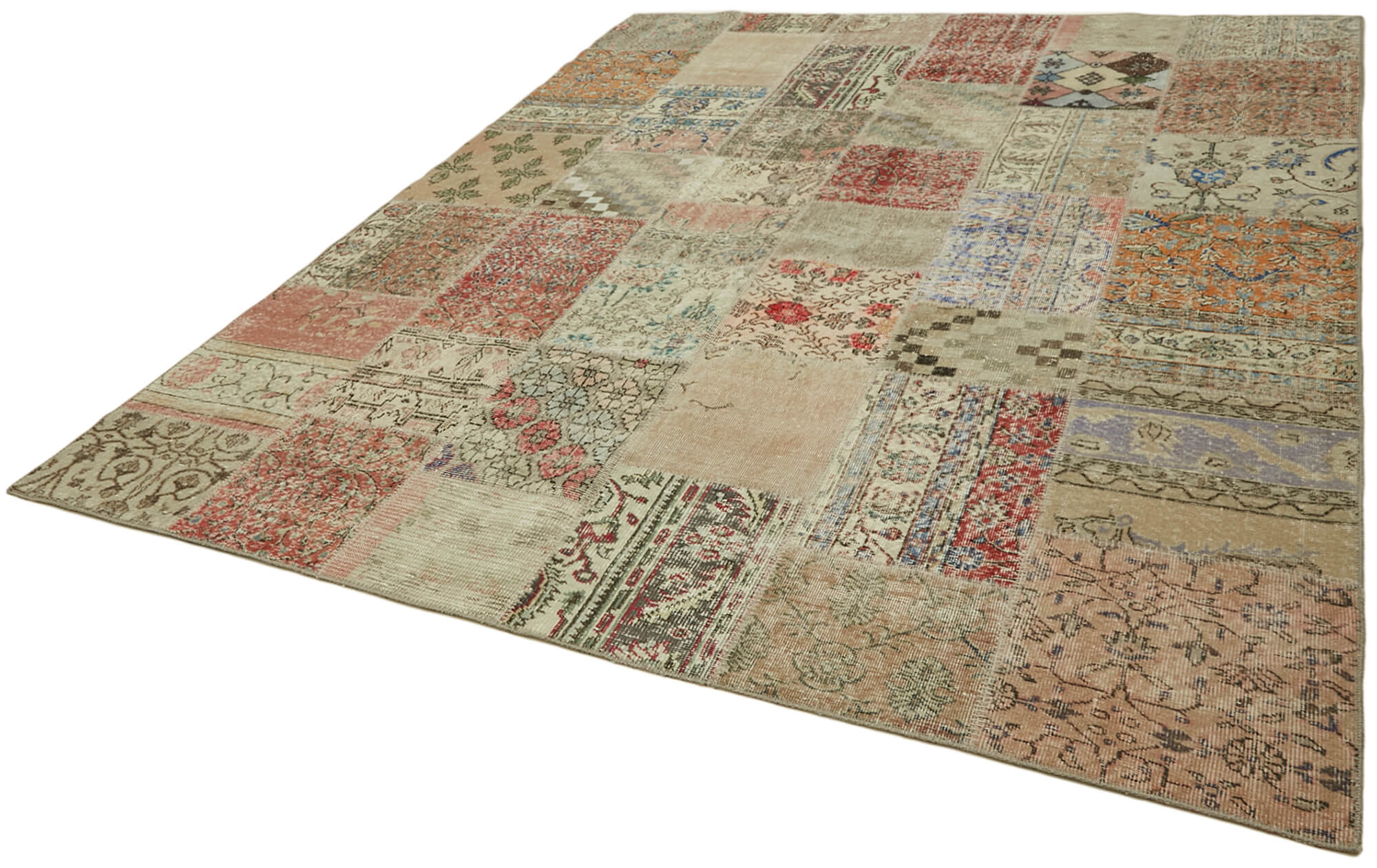 8 x 10 Beige Patchwork Rug - 6929