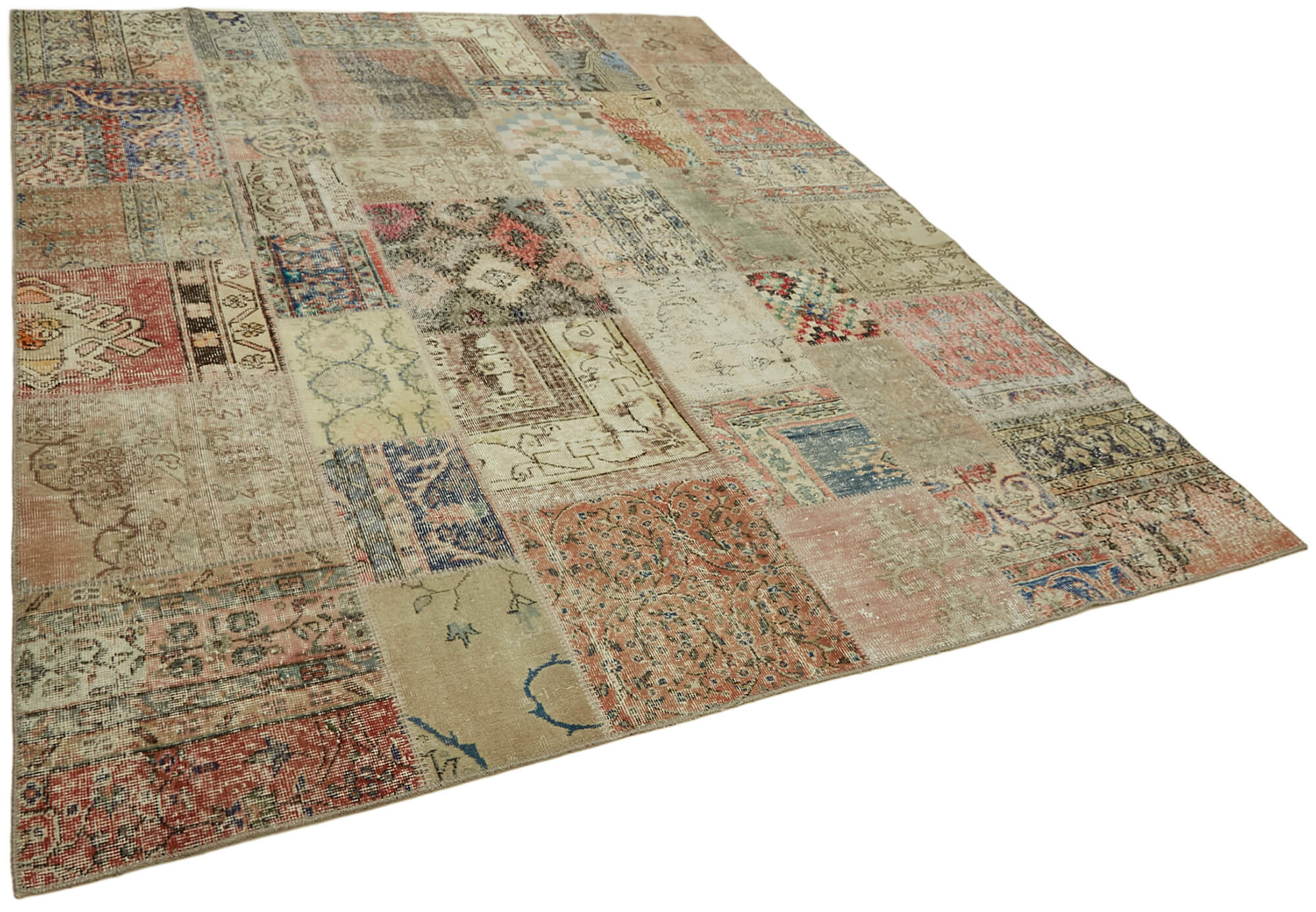 8 x 10 Beige Patchwork Rug - 6930