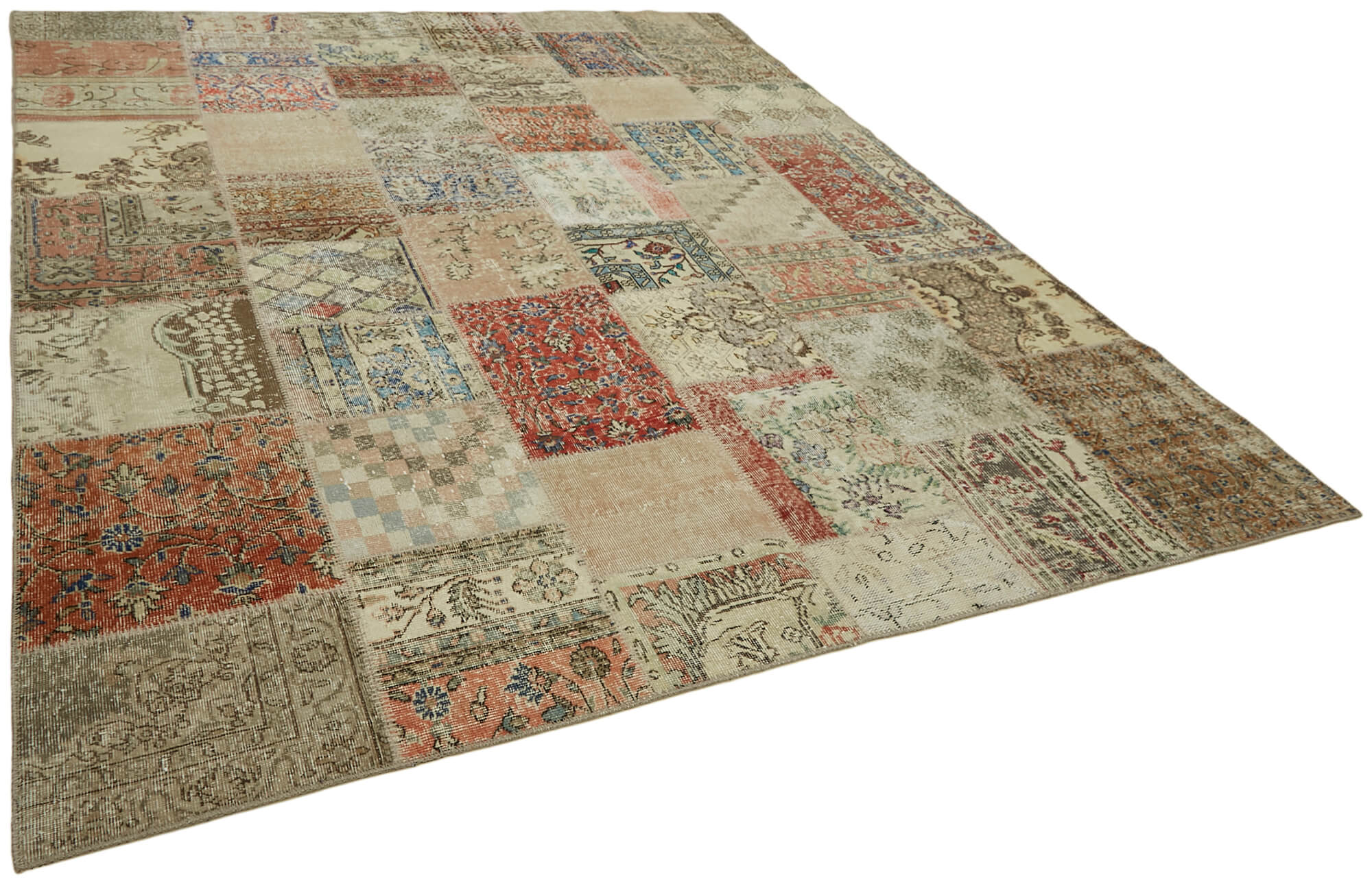 8 x 10 Beige Patchwork Rug - 6932