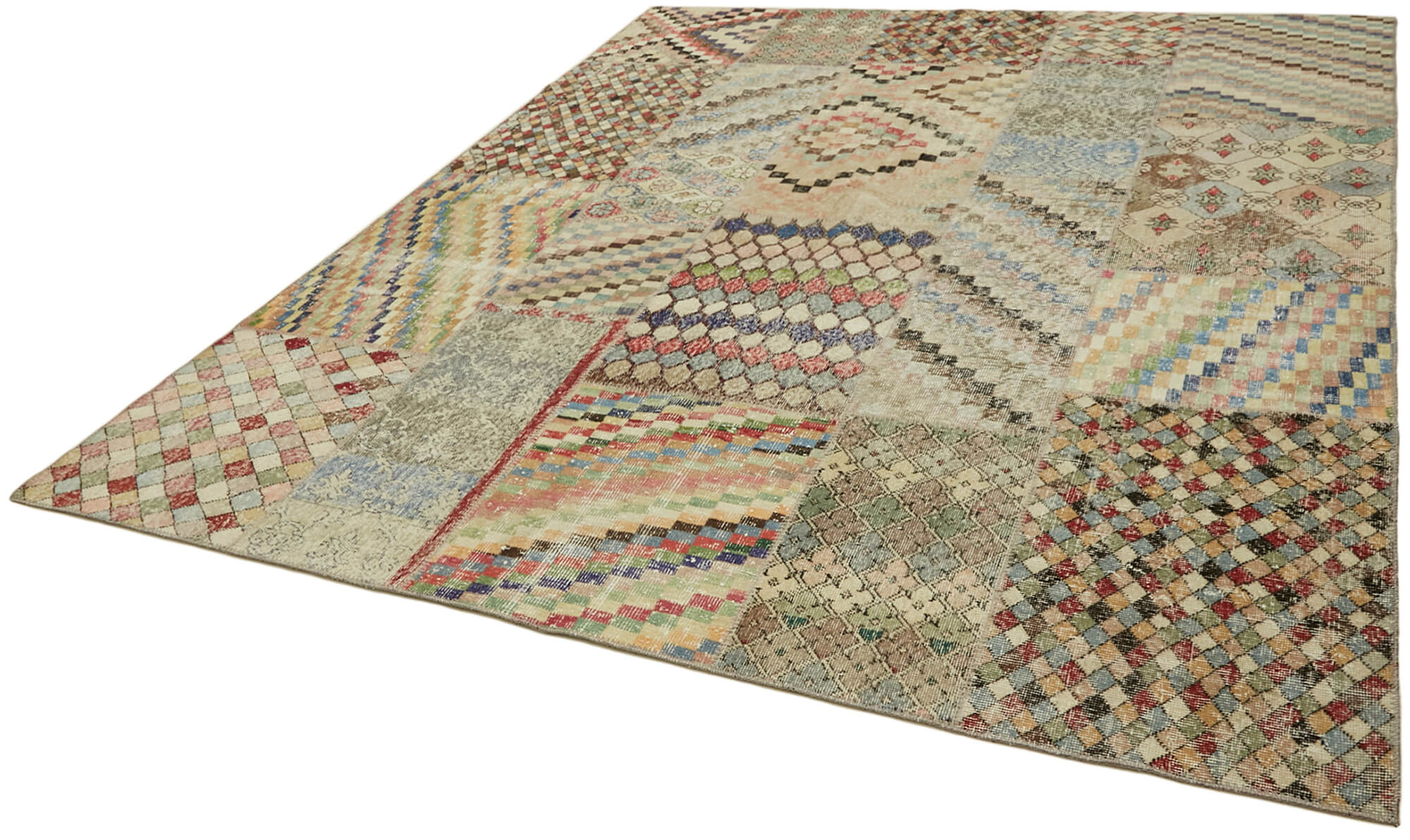 8 x 10 Beige Patchwork Rug - 6933