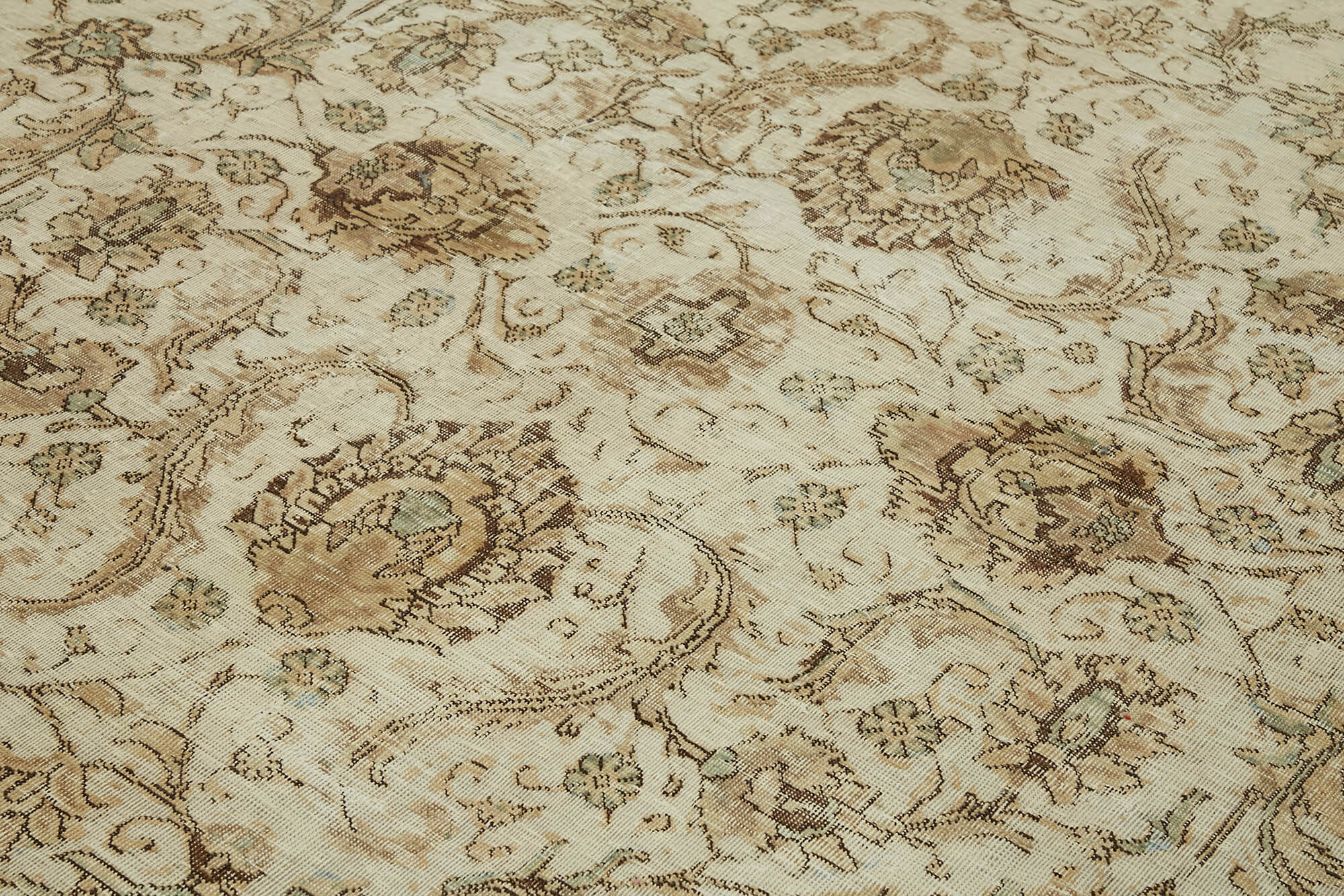 9 x 12 Beige Vintage Large Area Rug - 7045