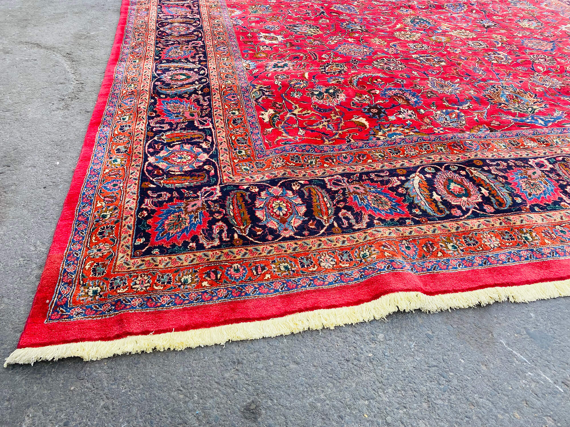 11 x 16 Red Oushak Rug - 7083