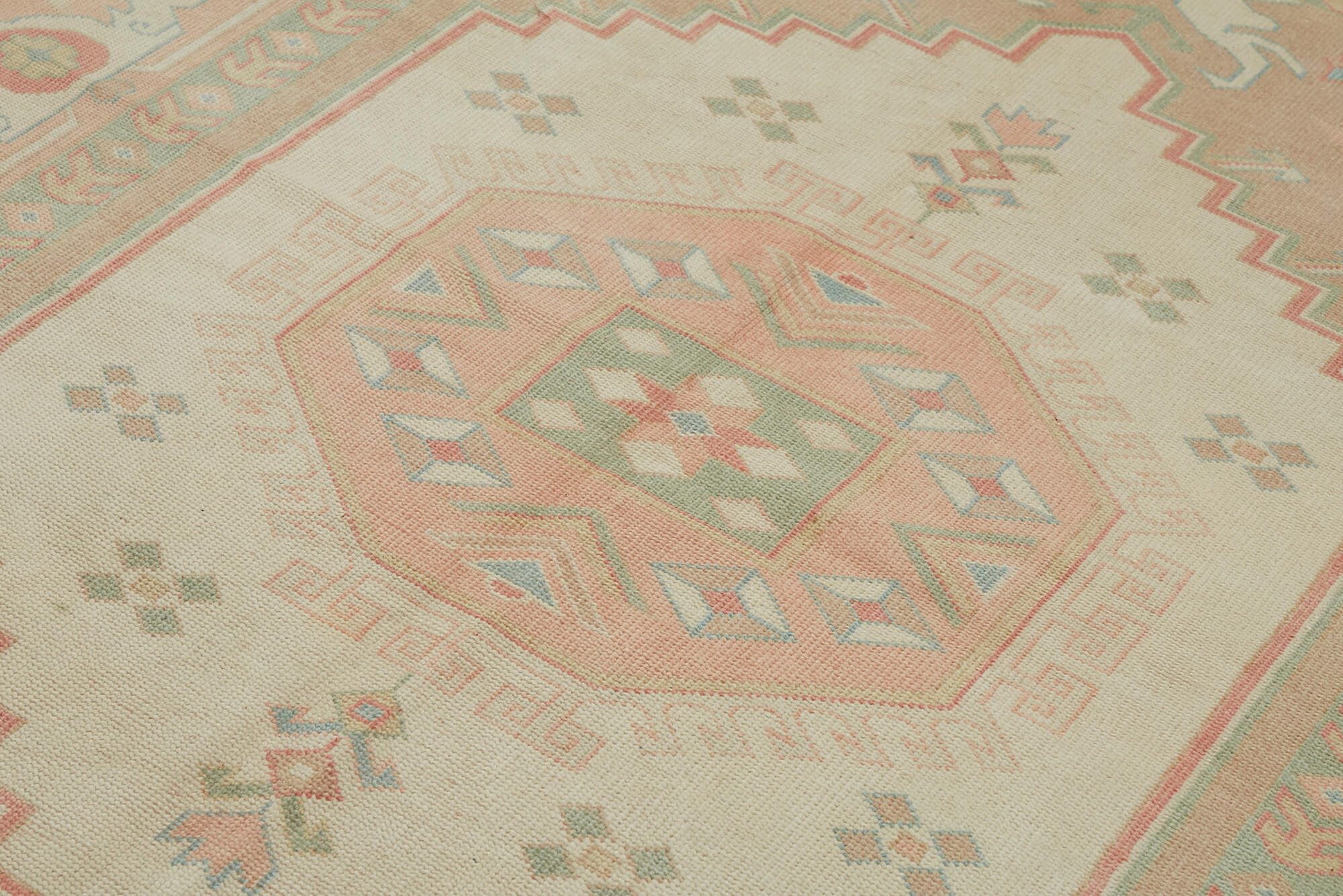 6 x 8 Beige Anatolian Rug - 7164