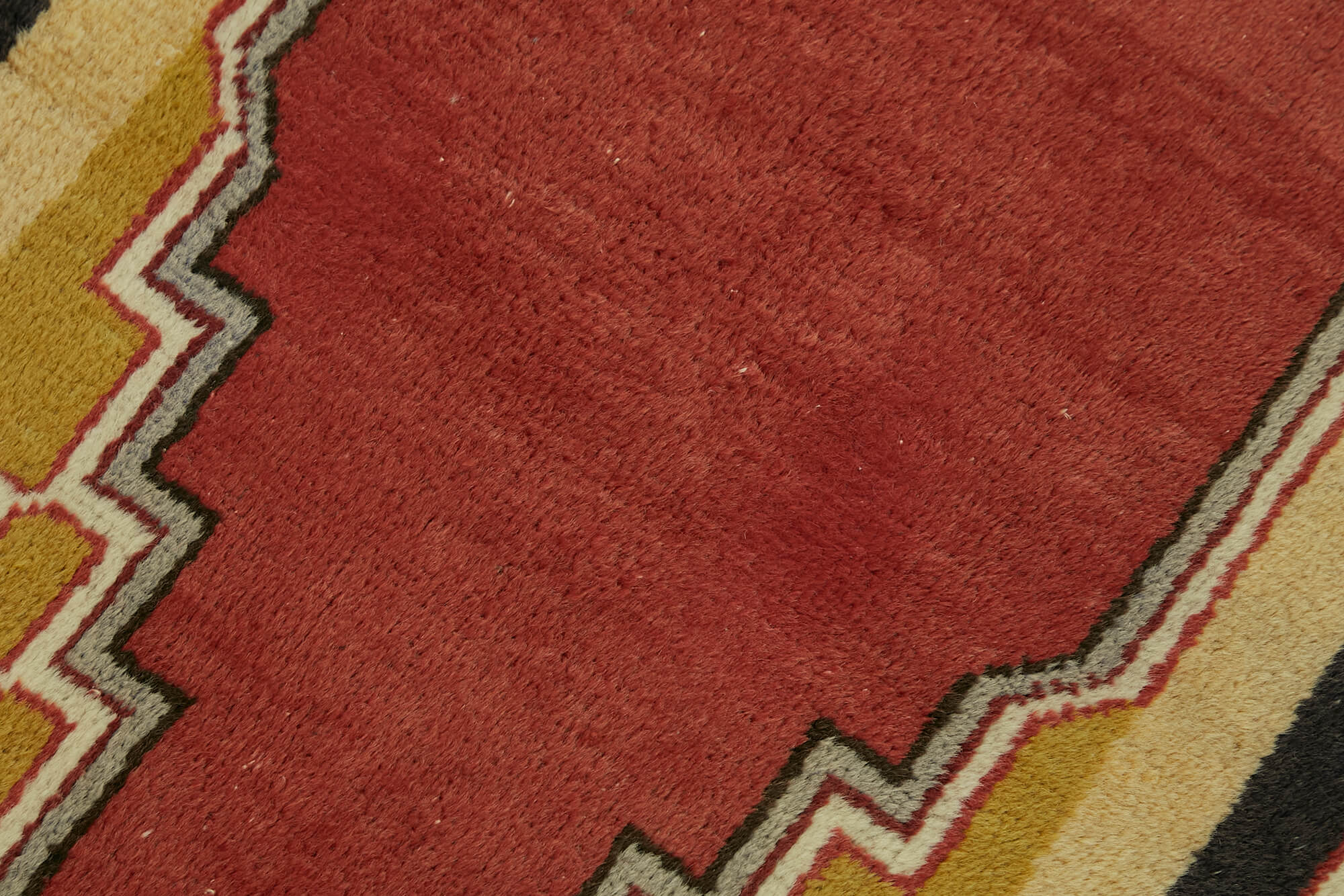 2 x 4 Red Anatolian Rug - 7206