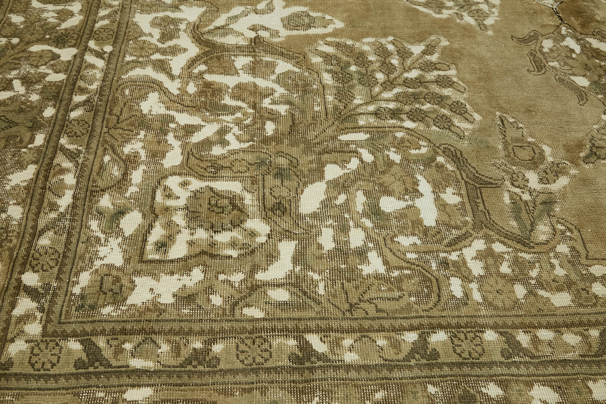 9 x 13 Beige Vintage Large Area Rug - 7342