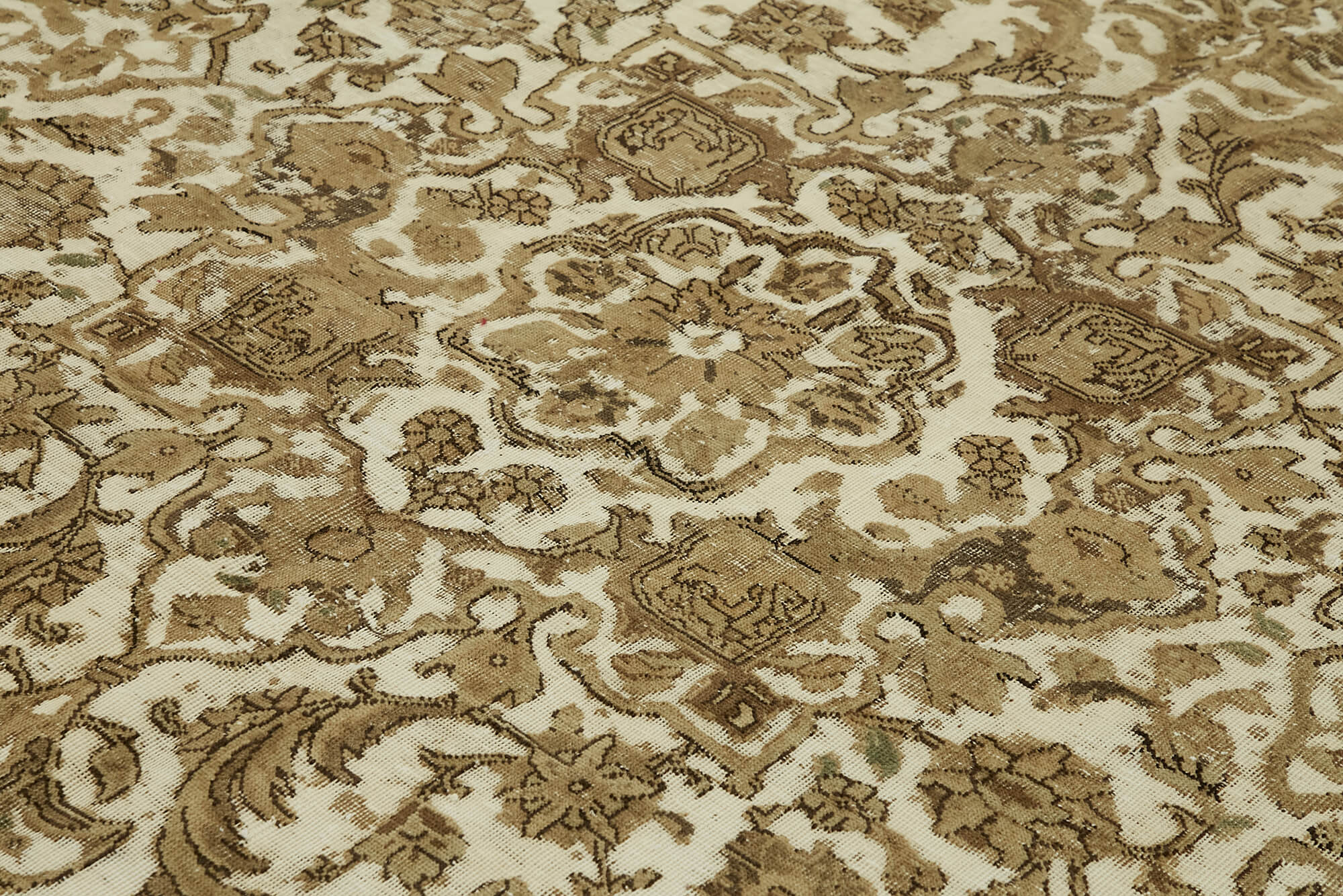 9 x 12 Beige Vintage Large Area Rug - 7343