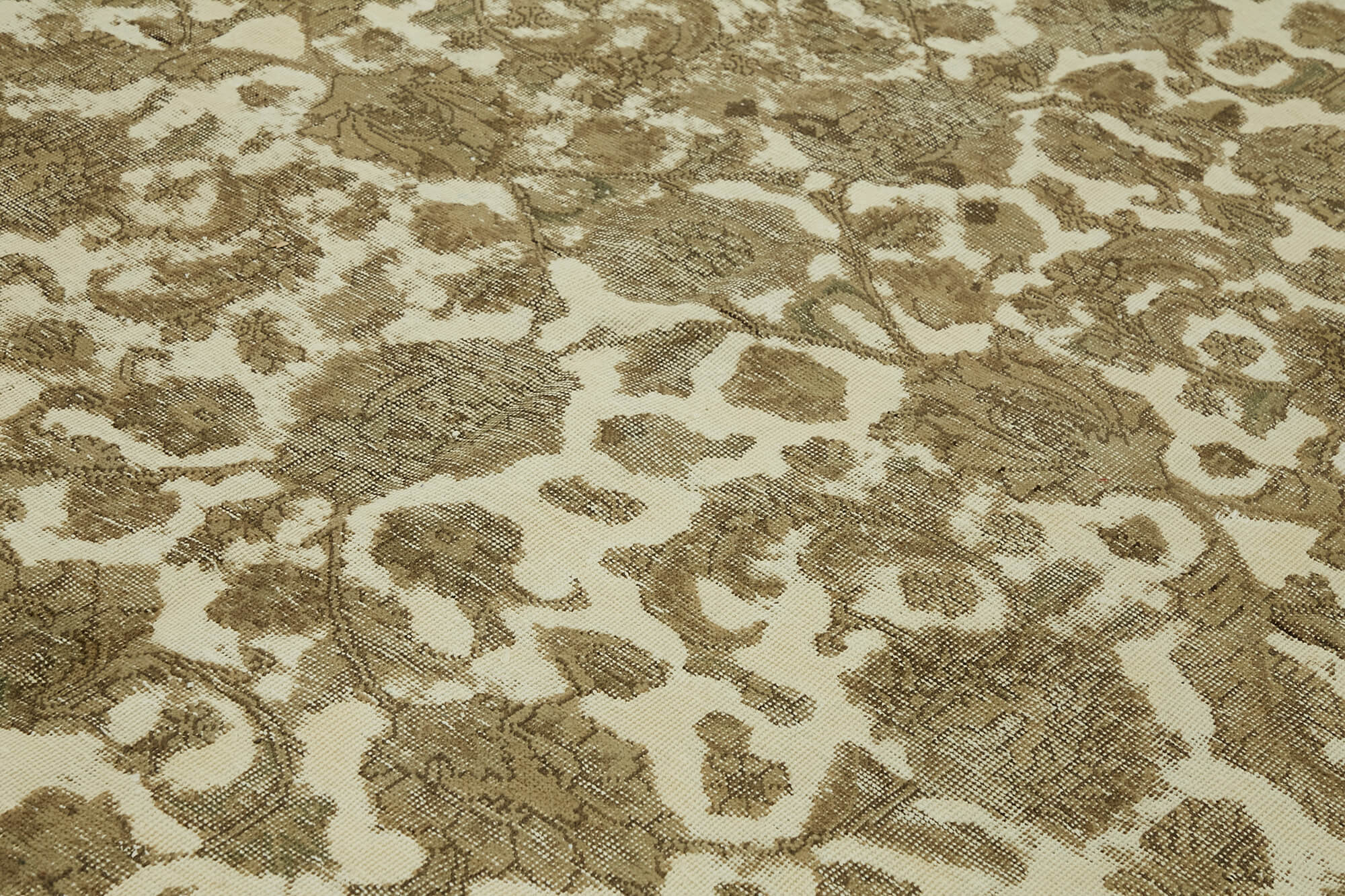 10 x 13 Beige Vintage Large Area Rug - 7344