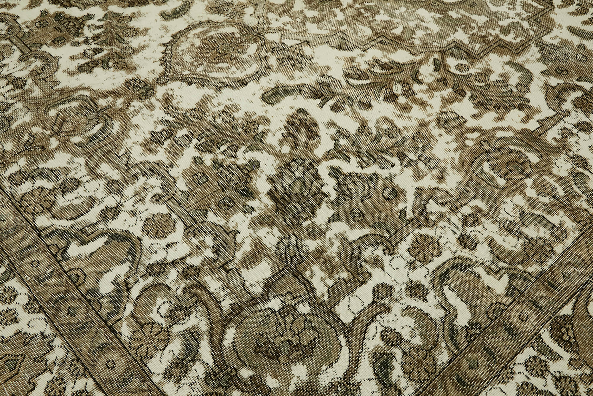 9 x 13 Beige Vintage Large Area Rug - 7345