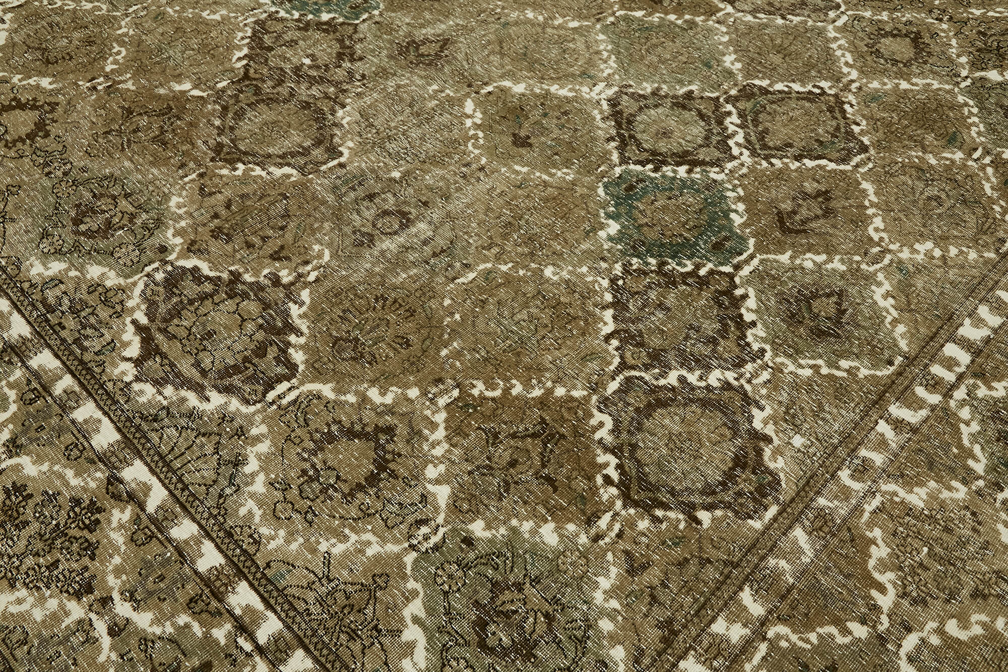 10 x 13 Beige Vintage Large Area Rug - 7347