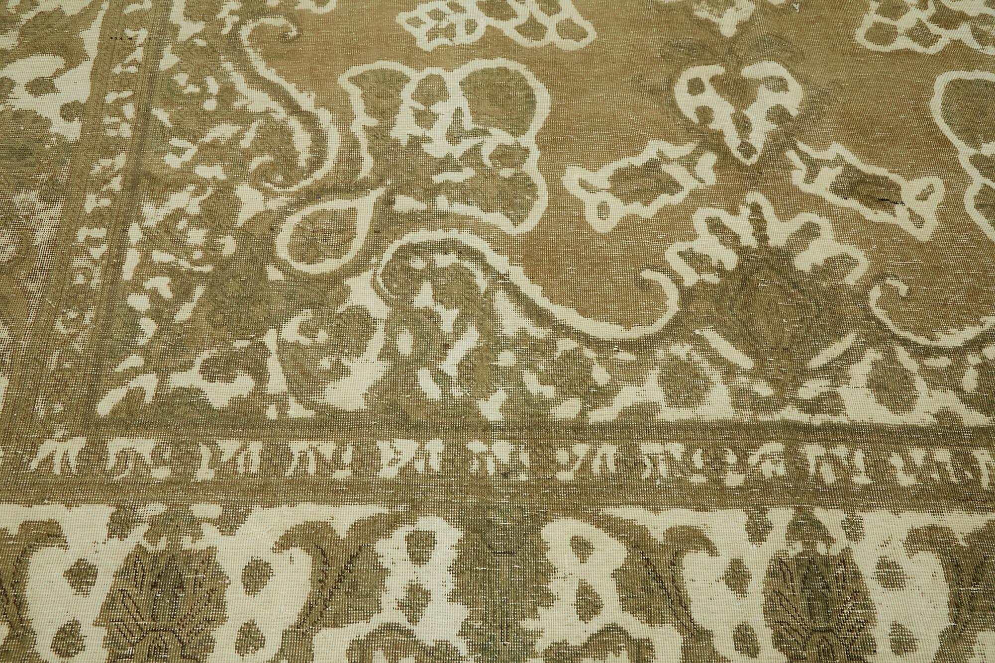 9 x 12 Beige Vintage Large Area Rug - 7350