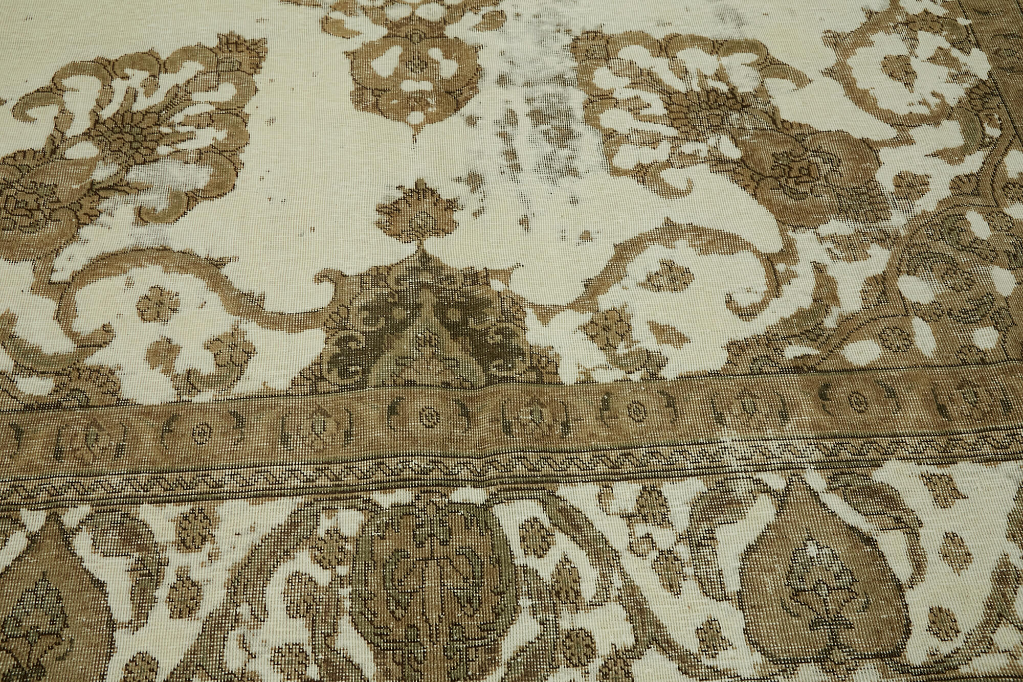 9 x 12 Beige Vintage Large Area Rug - 7352