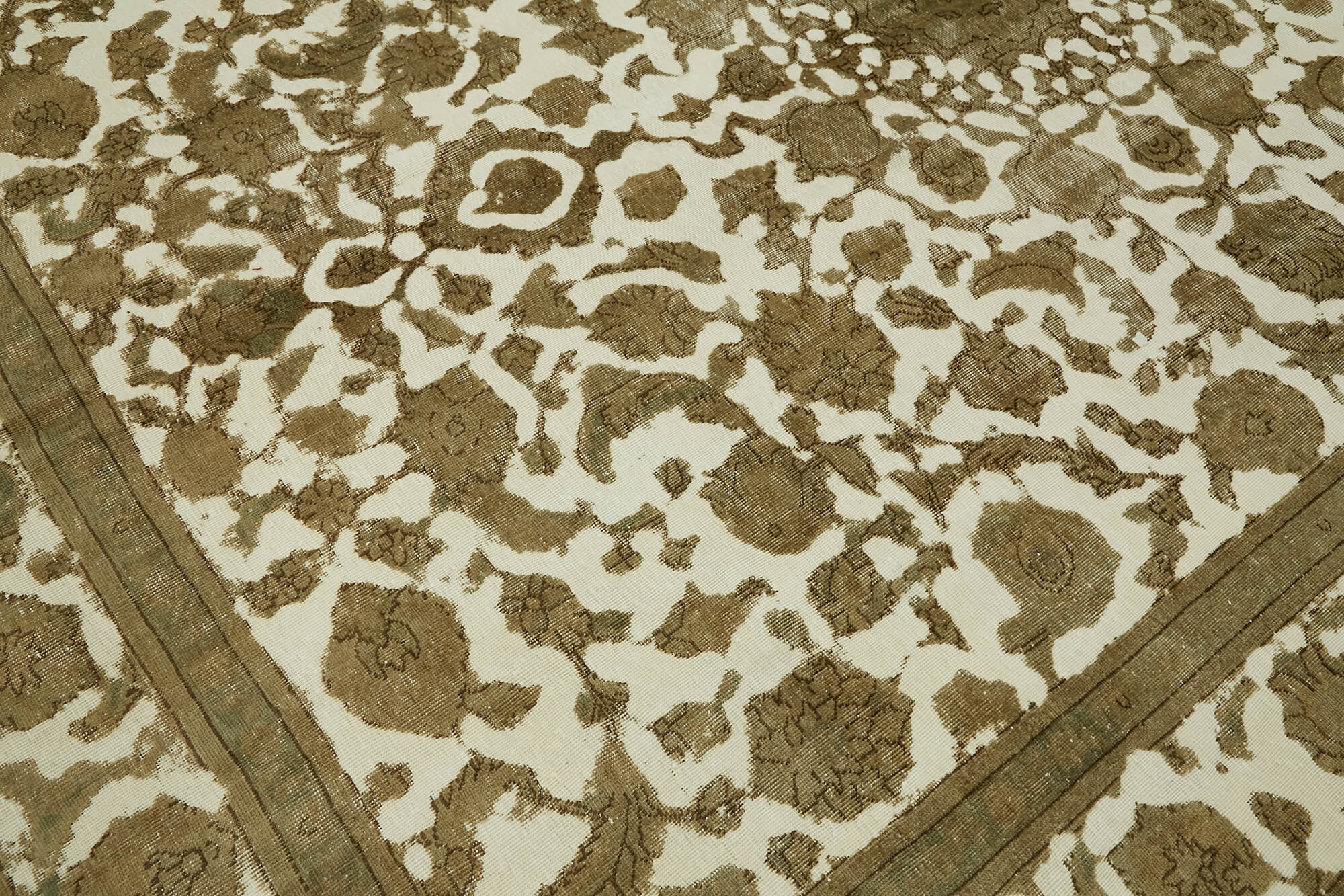 9 x 12 Beige Vintage Large Area Rug - 7356