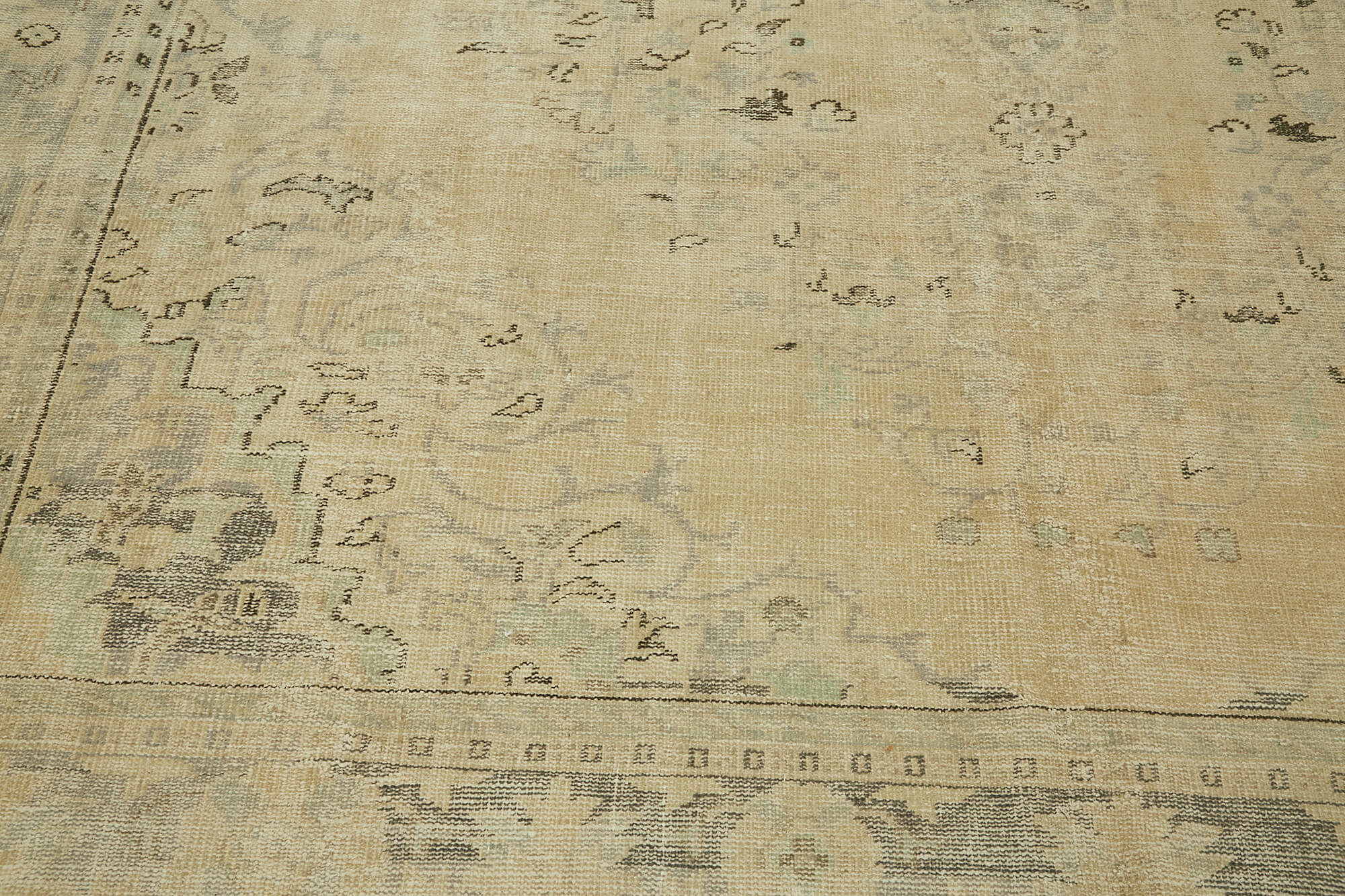 9 x 11 Beige Vintage Large Area Rug - 7402