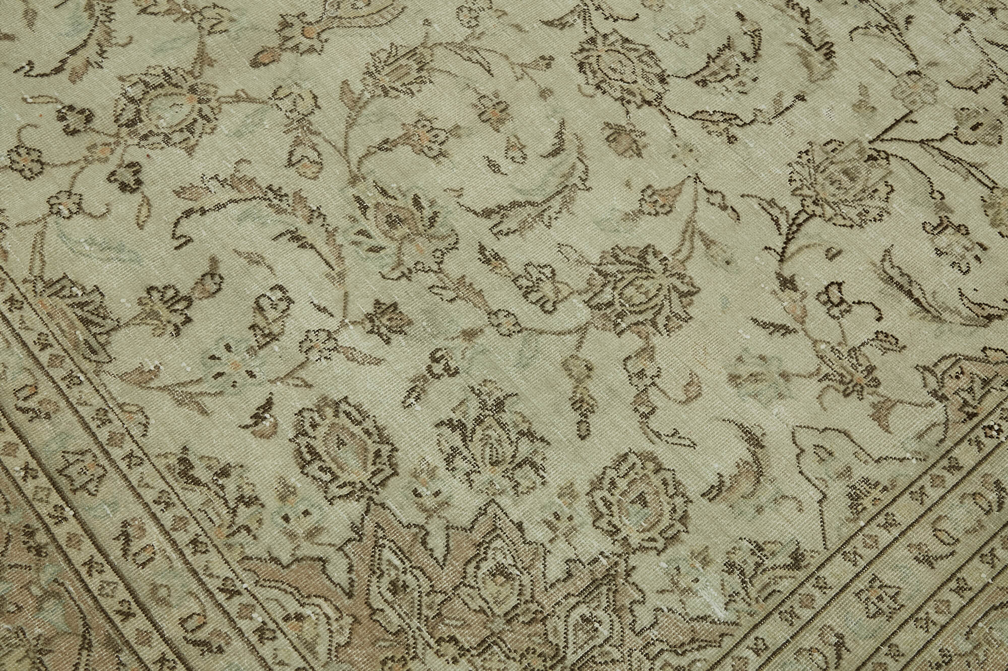 8 x 12 Beige Vintage Large Area Rug - 7412