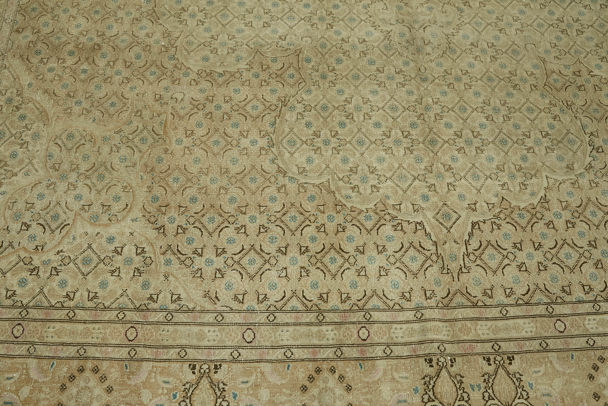 9 x 12 Beige Vintage Large Area Rug - 7420