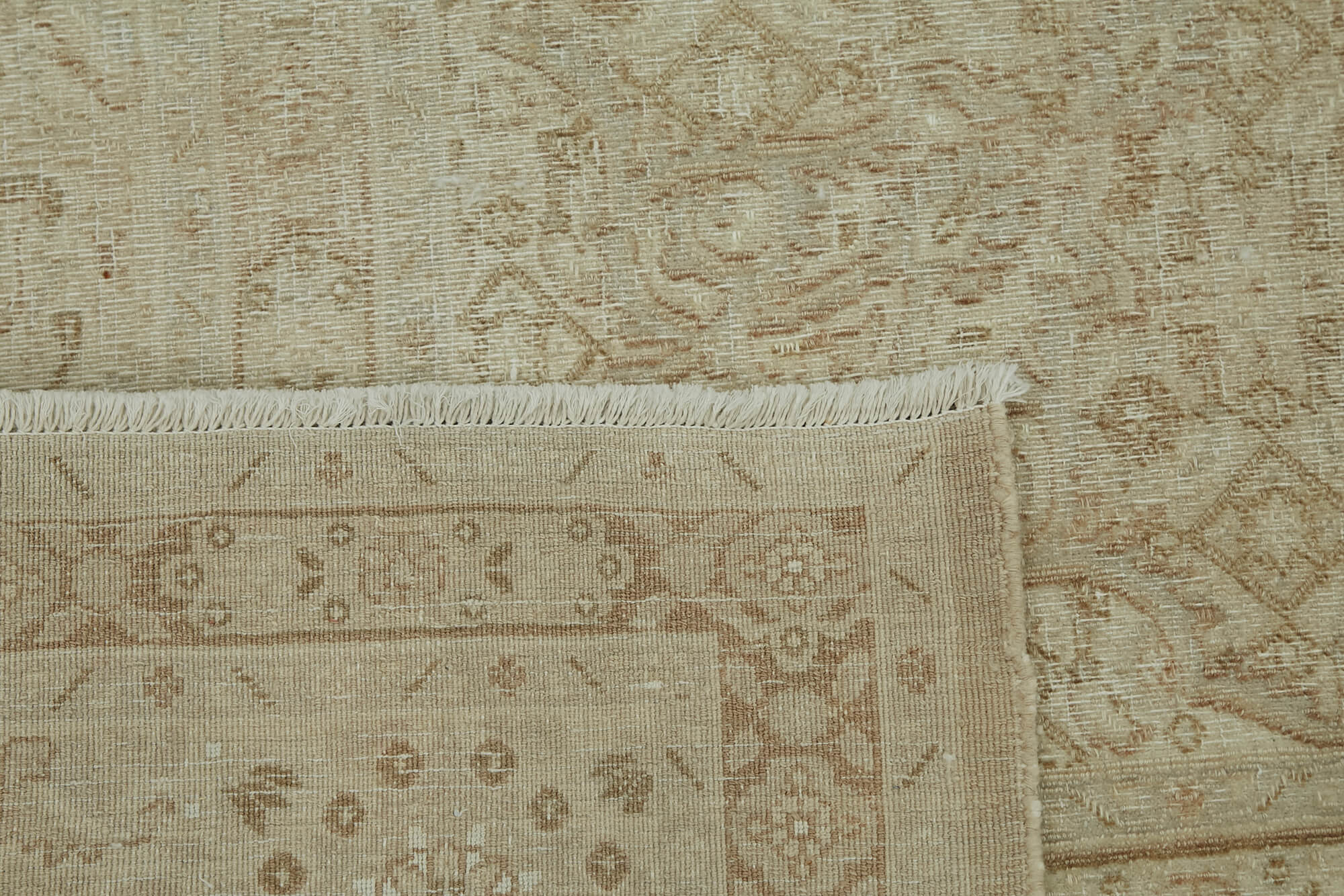 7 x 9 Beige Vintage Large Area Rug - 7424