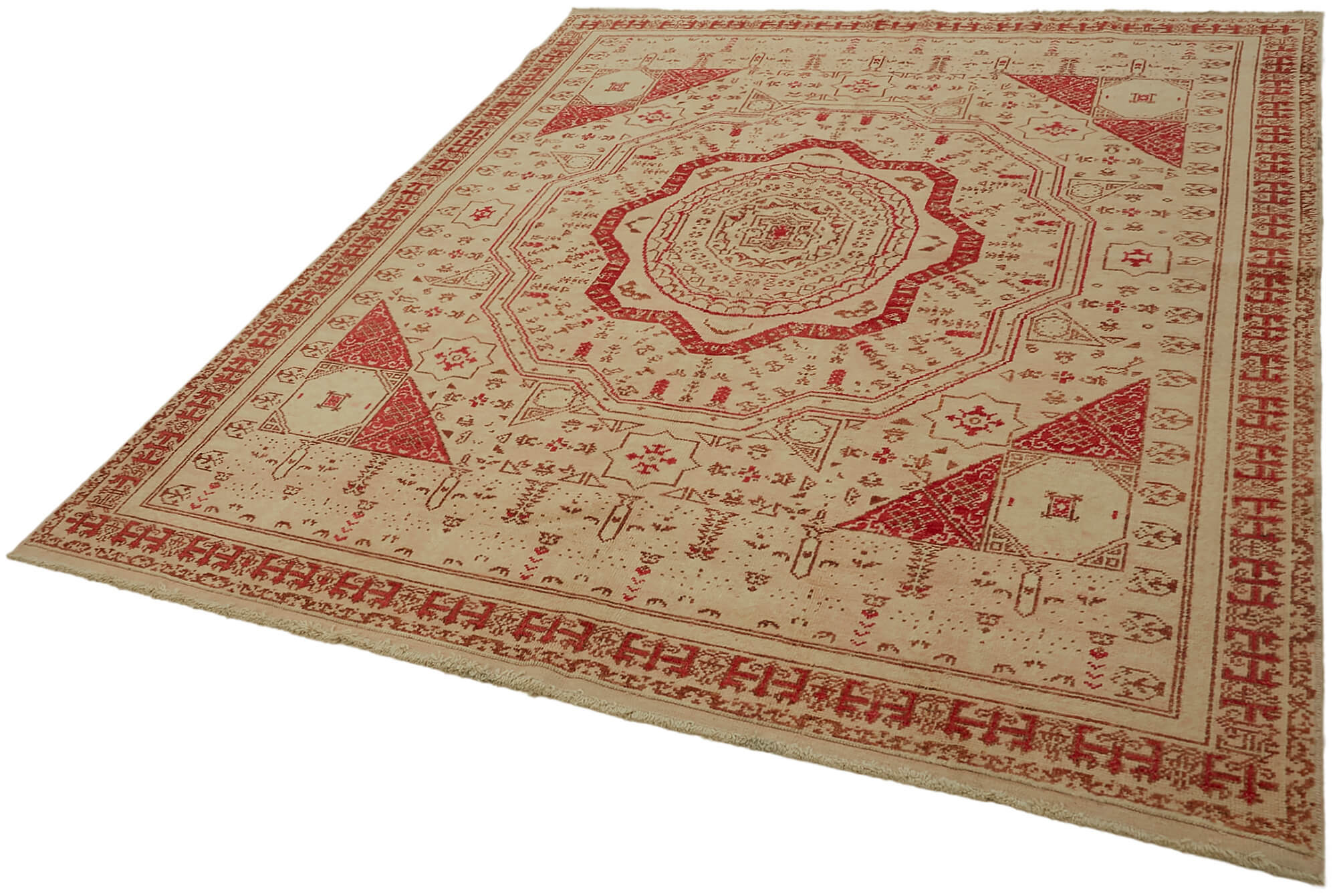 7 x 8 Beige Oushak Rug - 7441