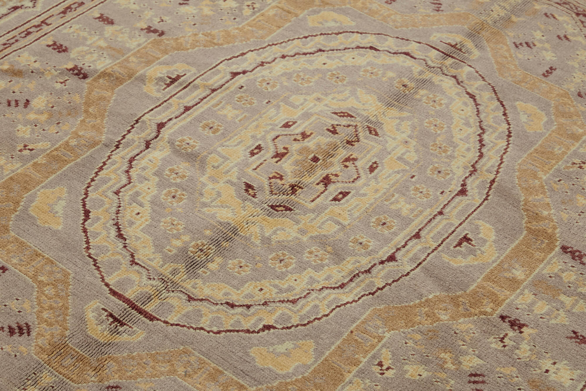 7 x 9 Beige Oushak Rug - 7443