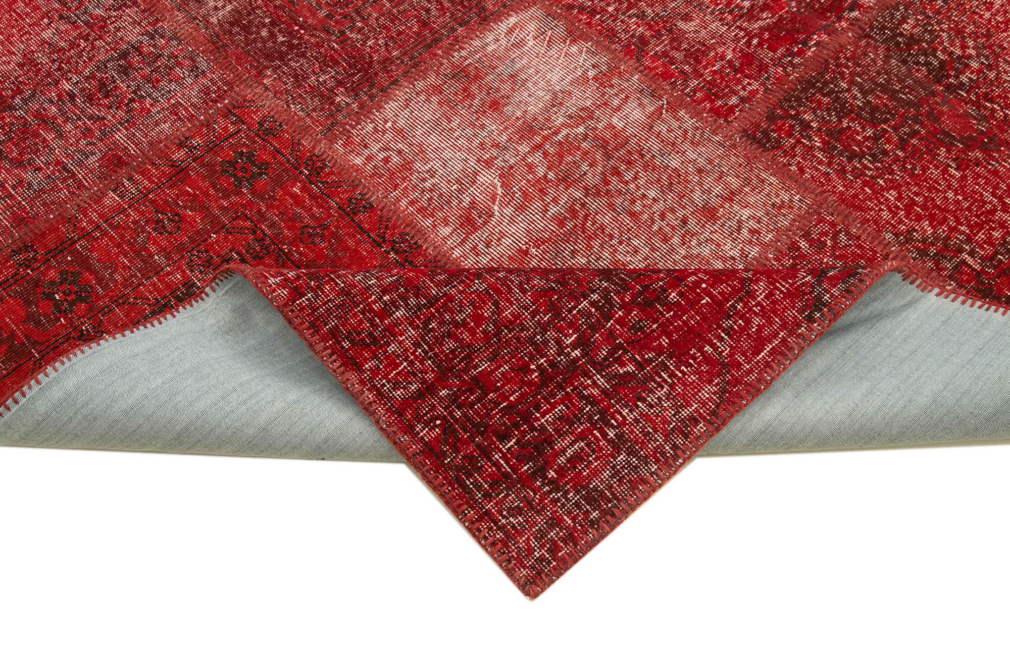 8 x 11 Red Patchwork Rug- 961